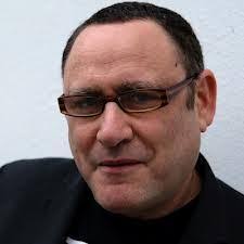 Analiza e Gilad Atzmon-it: Kurthi i mundshëm për Trump-in dhe Izraelin