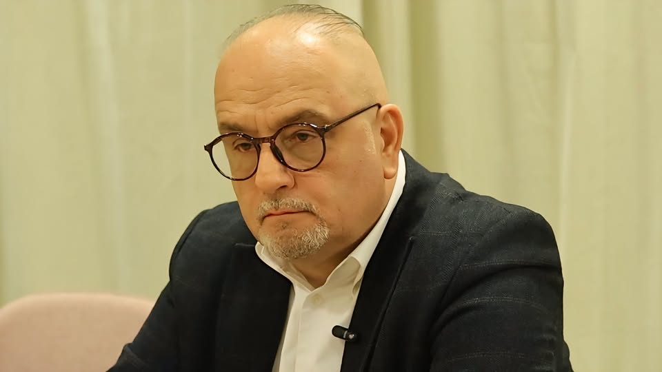 “BOTA SERBE” E VUÇIQIT RESTAURIM TOTAL I MILLOSHEVIQIT DHE I “SERBISË SË MADHE”
