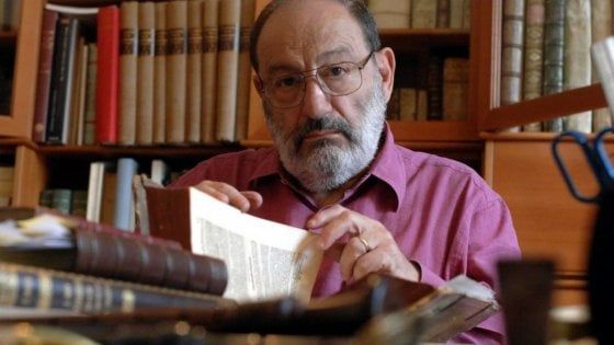 Umberto Eco: “Legjione idiotësh mund të flasin në mediat sociale.”