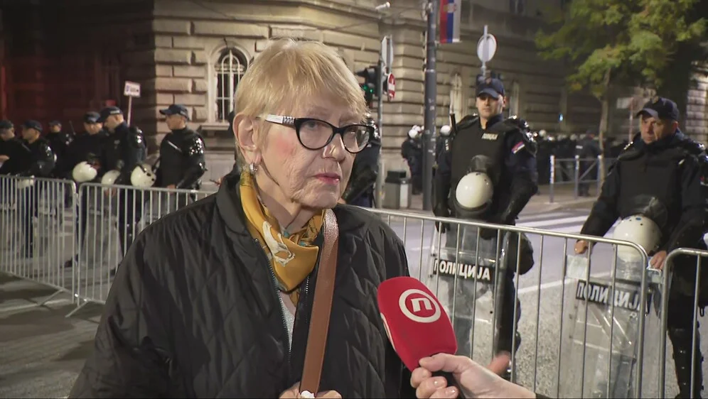 Mjete të blinduara dhe ushtria në rrugët e Beogradit: „Nëse përpiqen t’i vjedhin ato zgjedhje…“